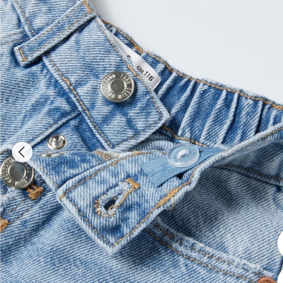 Zara Girls Distressed Shorts 6 - Picture 8 of 9